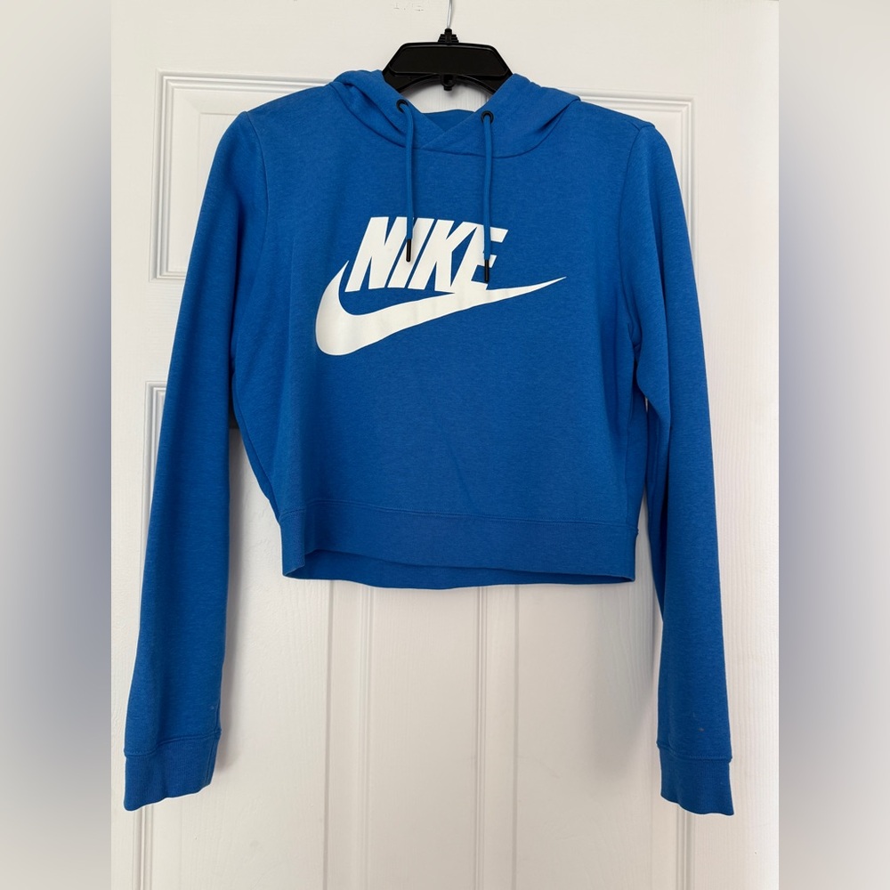 Nike sweater